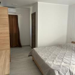 Номер эконом с 1 двуспальной кроватью