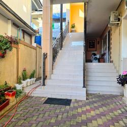 Фото Отель На Православной 14В