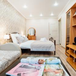 Фото Апартаменты на улице Октябрьская 20