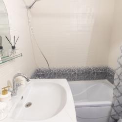 Фото Апартаменты на улице Андрея Губина 60