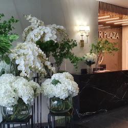 Фото Отель YellowPin Apartments (Йелоупин Апартментс)