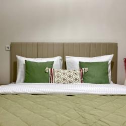 Фото Апартаменты на улице Чкалова 40