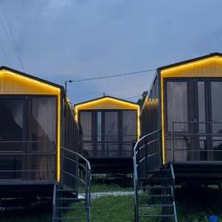 Фото Отель Коттеджи на улице Нарзанная