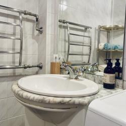 Фото Отель CityLife Дизайнерская квартира в центре