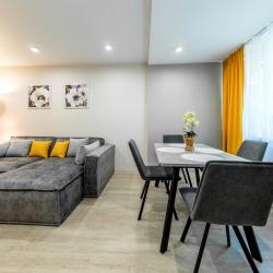 Фото Апартаменты на улице Учительская 24