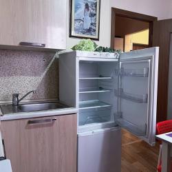 1-комнатная комната люкс с 3 двуспальными кроватями