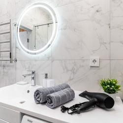 Фото Отель LetoApart (ЛетоАпарт) на улице Чайковского