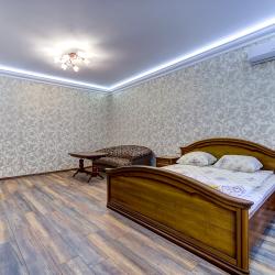 Фото Апартаменты на улице Караванная
