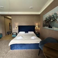 Номер улучшенный с 1 двуспальной кроватью Уют-2