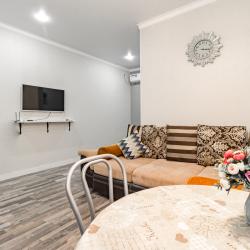 Фото Отель Вершина-ПВ на улице Камзина 41/3