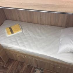 Кровать в 12-местном общем мужском номере