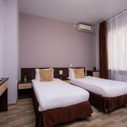 8-местные апартаменты люкс Сочи, ул. 65 лет Победы 67 с 2 односпальными кроватями