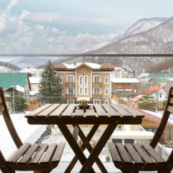 Фото Отель Ikos Polyana