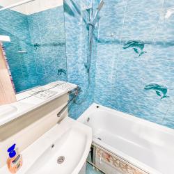 Фото Отель Посуточно50 на Катюшки 62