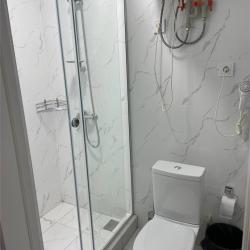 Номер стандарт семейный с 1 двуспальной кроватью и диваном