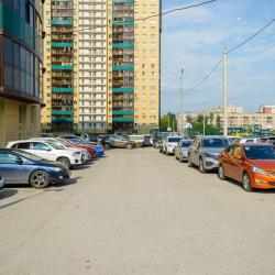 Фото Апартаменты на улице Николая Островского 93Д
