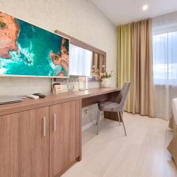 Фото Отель Vladresort: Taneevo Park DeLuxe (Владресорт Танеево Парк Делюкс)