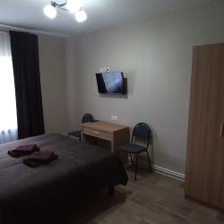 Номер стандарт с 1 двуспальной кроватью