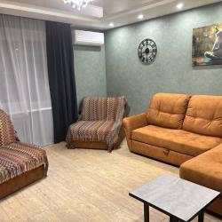 Фото Апартаменты на улице Большая 105