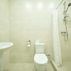 2-комнатная комната люкс с 1 двуспальной кроватью