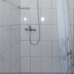 Номер стандарт с 1 двуспальной кроватью