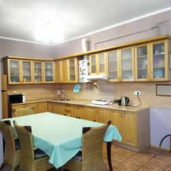 Номер стандарт с 1 односпальной и 1 двуспальной кроватью