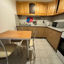 Фото Апартаменты на улице Попкова 21