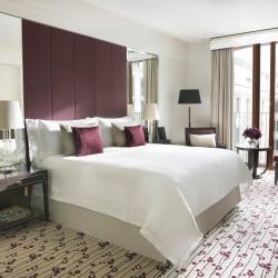 Four Seasons Hotel Moscow (Фо Сизонс) — 93d3f3a8766696a158d747bac7c9502a