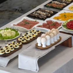 Фото Отель Orient Hotel Bishkek (Ориент )