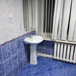 Кровать в 4-местном общем номере (без окна)