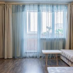 Фото Отель Трёхкомнатная квартира на Краснозвёздной улице 31