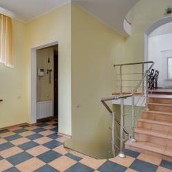 Фото Отель Дом на улице Центральная 81А