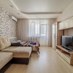 Фото Апартаменты на улице Ворошилова 19