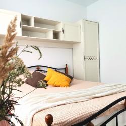 Фото Апартаменты на улице Алматинская 6