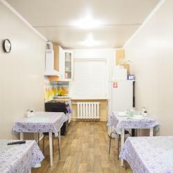 Фото Антихостел RoomHouse у вокзала