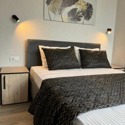 Апартаменты студия гостиничный комплекс Радуга 10И