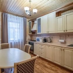 Двухкомнатный Дом 2 с кухней и гостиной