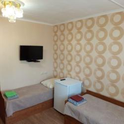 Комната улучшенная с 3 односпальными кроватями