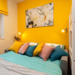 Апартаменты студия Yellow studio by the sea