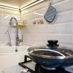 Фото Апартаменты на улице Богдана Хмельницкого 3