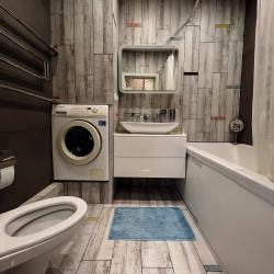 Фото Апартаменты на набережной Ярыгинская 15