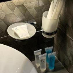 Номер люкс с 1 двуспальной кроватью