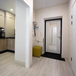 Фото Отель LovelyHome 39 на улице Сержанта Мишина 81 к 4