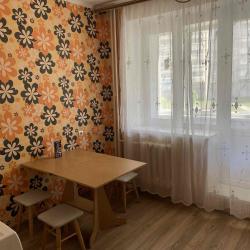 Фото Апартаменты на улице Ореховая 12