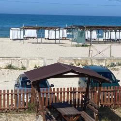 Номер стандарт с 1 односпальной и 1 двуспальной кроватью