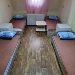 Кровать в 4-местном общем номере (мансарда)