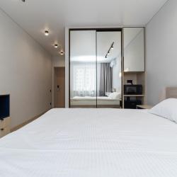 Фото Апартаменты ДОМУС на улице 5-я Северная