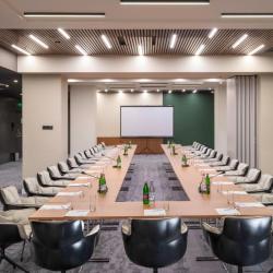 Фото Отель Holiday Inn Yerevan Republic Square (Холидей Инн Репаблик Сквер)