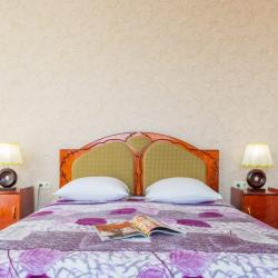 ART HOUSE HOTEL (Арт Хаус) — 956a50922e62017084593d8df75b88dd