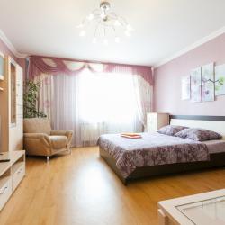 Фото Отель BigHouse22 на улице Папанинцев 111